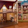 Sylvanian Families Red Roof Cosy Cottage Starter Home with Furniture & Figure Image 8