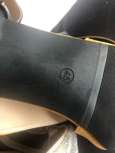 ladies shoes