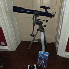 Skylux refractor 70/700 telescope by Bresser