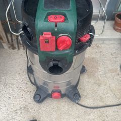 Vacuam