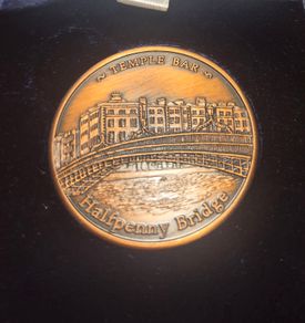 Halfpenny Bridge and Temple Bar Coin memorial