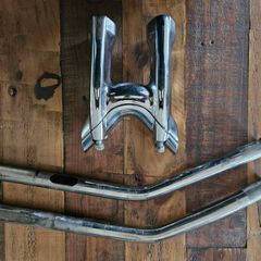 Harley davidson riser plus free handlebar