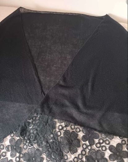 Beanie Hat and Scarf with Lace