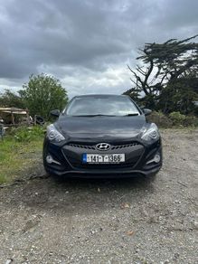 hyundai i30 breaking
