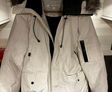 Kennet Cole bomber style jacket coat