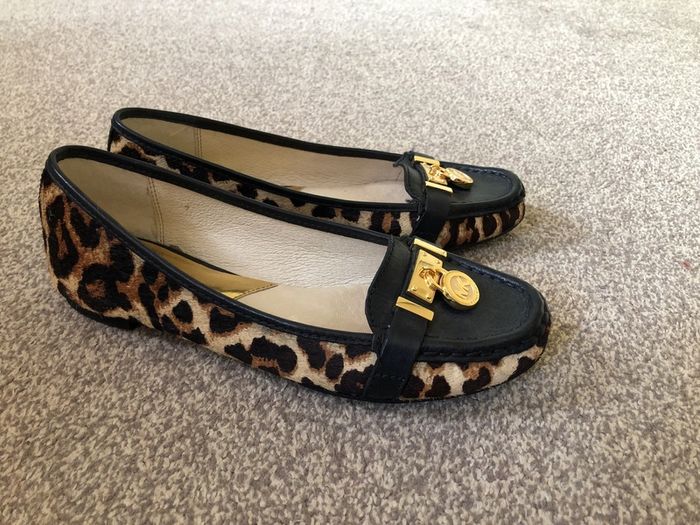 Michael Kors calf skin flats