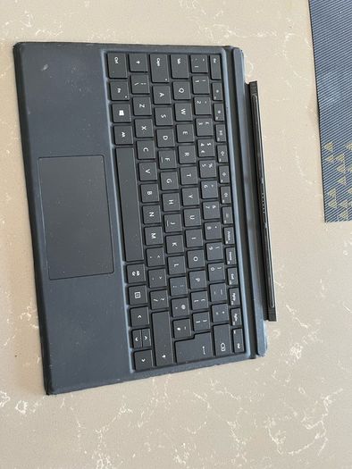 surface pro 7 type cover