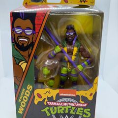 wwe elite teenage mutant ninja turtles Xavier Woods action figure