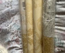 Stunning Laura Ashley wall paper 4 rolls