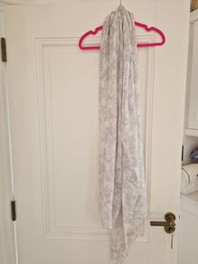 Ladies Scarf