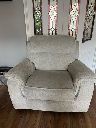 recliner sofa