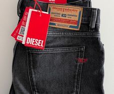 Diesel Jeans W:34 L:32 BNWT