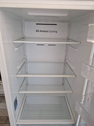Samsung Integrated Fridge Freezer