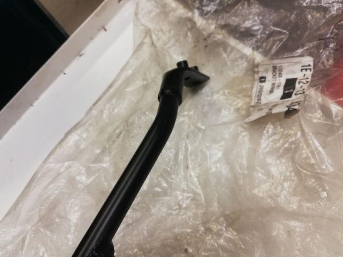 Kawasaki ZX9R ZX9 Mirror mounting stay Bracket