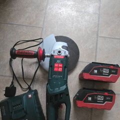 Angle grinder