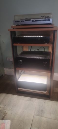 HiFi Stand  Solid wood