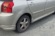 toyota corolla breaking