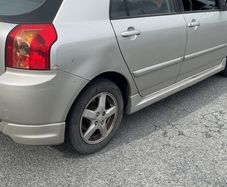 toyota corolla breaking