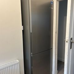 Bosch Free-standing Fridge Freezer New