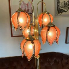 Vintage Tall Hollywood Regency Pink Glass Tulip Lotus Brass Effect Floor Lamp