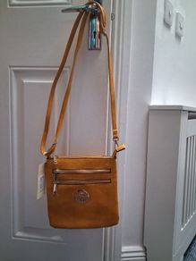 Ladies crossbody bag