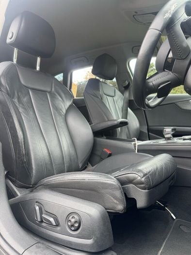 Audi A4 Avant S-line / Highest Spec  / Low Milage