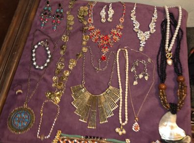 Mixed Jewellery Lot