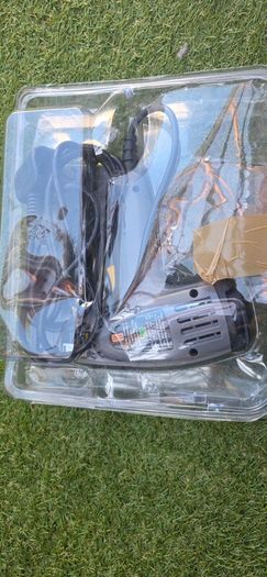 Stanley nail gun and staples