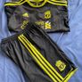 Size 9-10yrs Liverpool kid Image 4