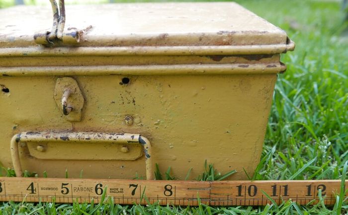 Vintage Militaria  Metal  Case