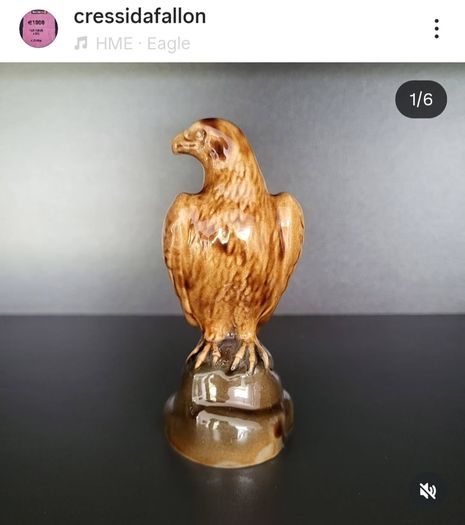 Highly collectable Beneagles Scotch Whisky decanter (empty) in the form of an eagle,