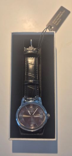 TAXAU Mens Quartz Watch - New in Box