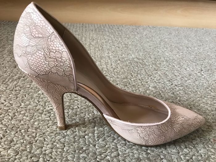 Coast nude high heels size 5