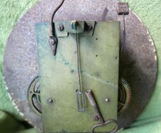 Antique Victorian Grandfather Clock  Movement ( complete, looks like it's working)