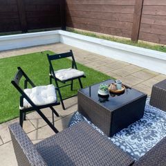 5x garden/dining chairs with cushions