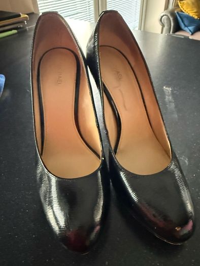 Michael Kors black leather shoes size 38 (UK5)