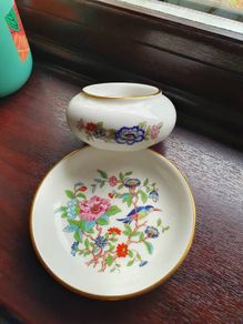 Ainsley & Royal Tara Bone China pieces x 2