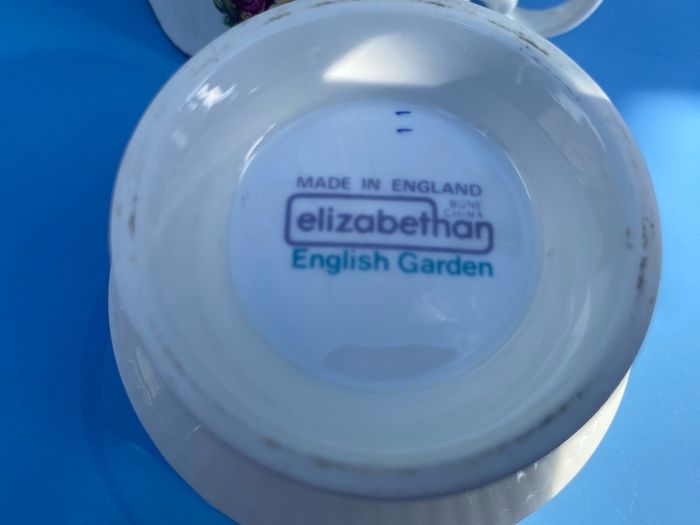 Elizabethan bone china sugar bowl and milk jug