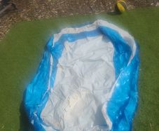paddling pool