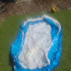 paddling pool