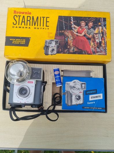 Vintage Kodak Browni Starmite