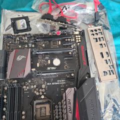 Asus Maximus VIII Hero motherboard