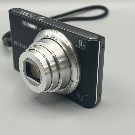 Sony Cyber-shot DSC-W730 16.1MP Digital Camera Black - Full Kit