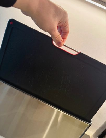 Joseph Joseph chopping Board