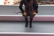 Lord of the rings The Two towers Helms Deep Legolas 7 inch action Figure