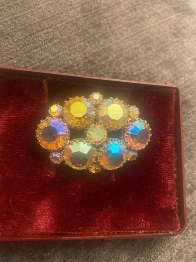 Brooch
