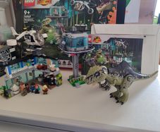 Lego 76949