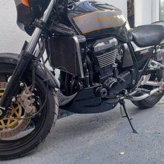 Kawasaki ZRX 1100