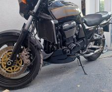 Kawasaki ZRX 1100