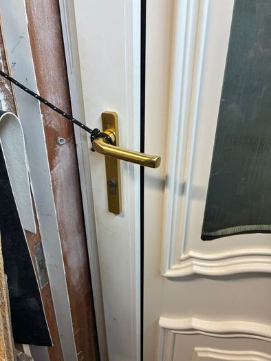 White PVC door & frame